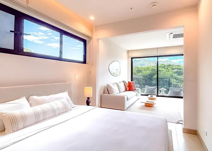 Naumi N451 | High Floor In Playas Del Coco + Club Сasa de vacaciones