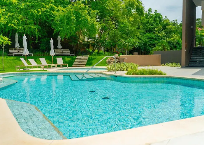 Сasa de vacaciones Naumi N451 | High Floor In Playas Del Coco + Club