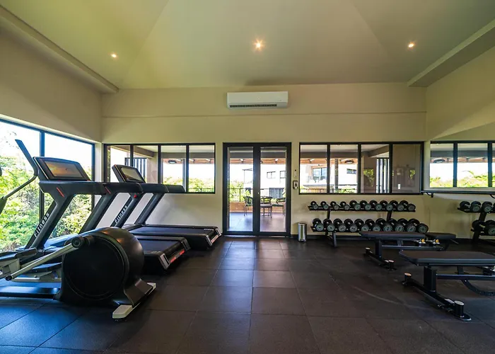 Naumi N451 | High Floor In Playas Del Coco + Club