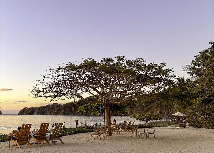 Naumi N451 | High Floor In Playas Del Coco + Club Сasa de vacaciones Sardinal (Guanacaste)